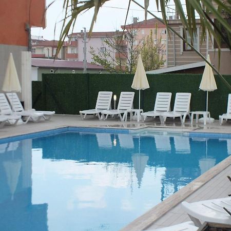 Koc Hotel Karasu Εξωτερικό φωτογραφία