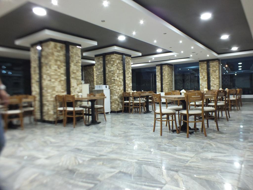 Koc Hotel Karasu Εξωτερικό φωτογραφία